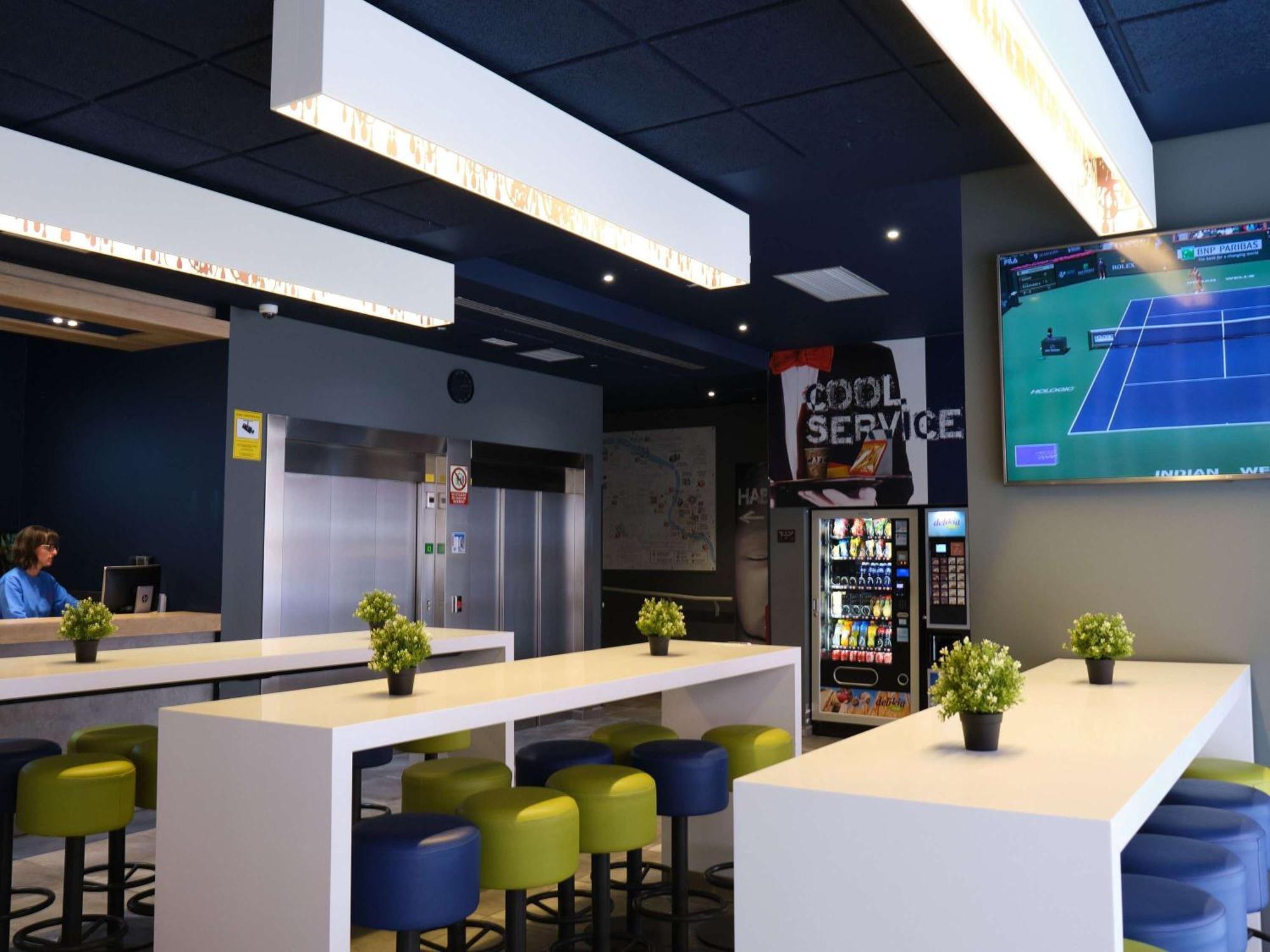 Ibis Budget Bilbao City Exteriér fotografie